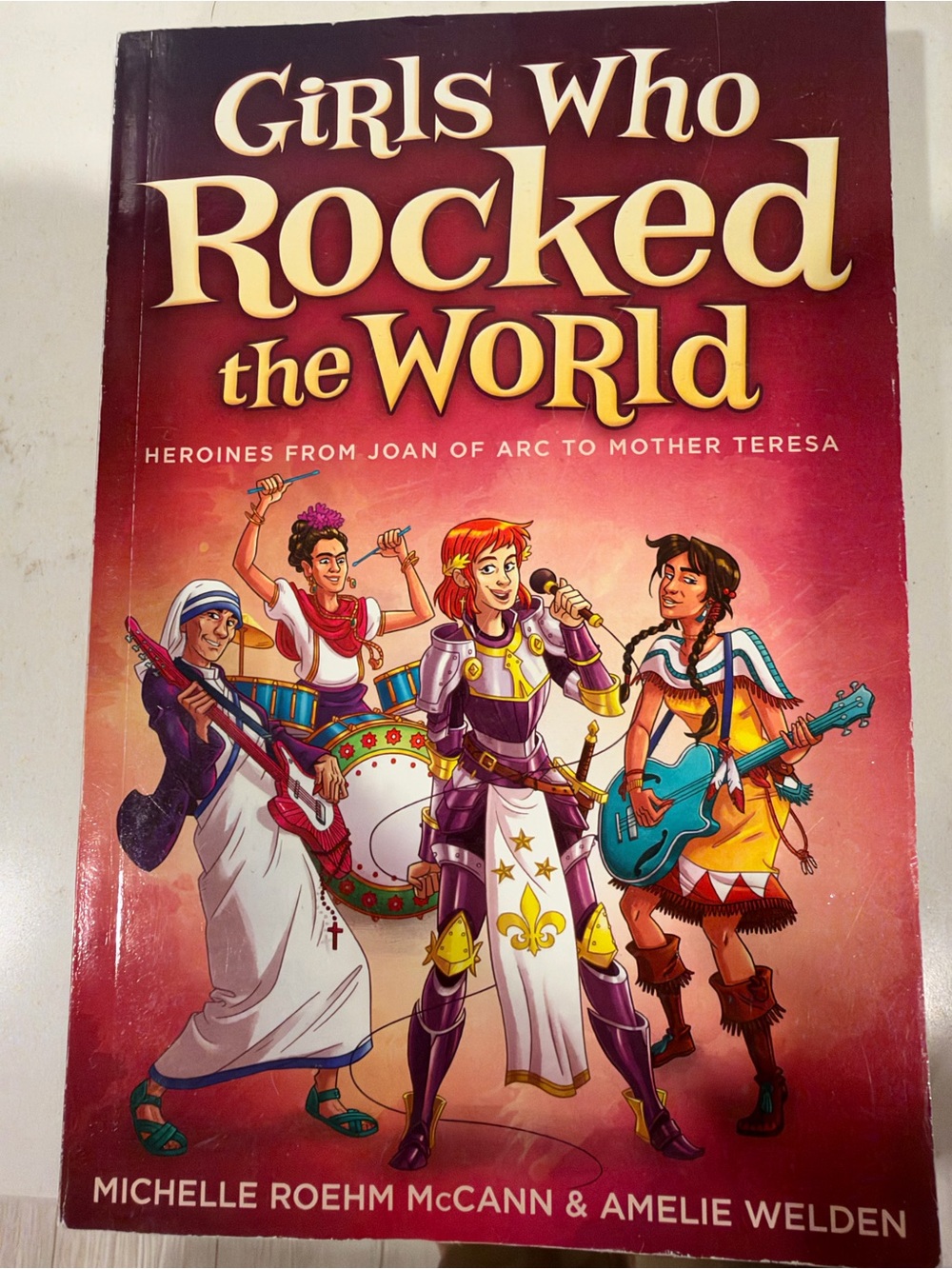 Girls Who Rocked the World - Pink Kids Costume Inspiration Book